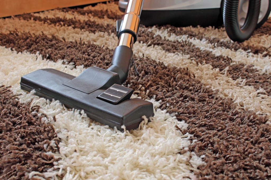 5 Signs that You Need to Hire Area Rug Cleaning