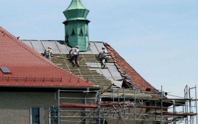 Fast Solutions for Leaks Using Emergency Roof Repair Services Near Mequon, WI